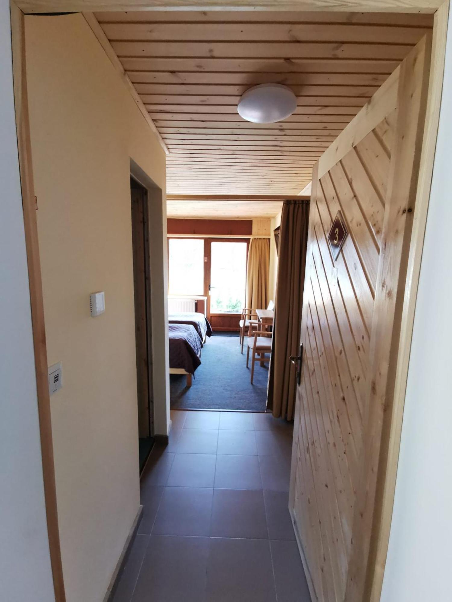 Pensiunea Valea Lupului Valea Lupului  Zewnętrze zdjęcie